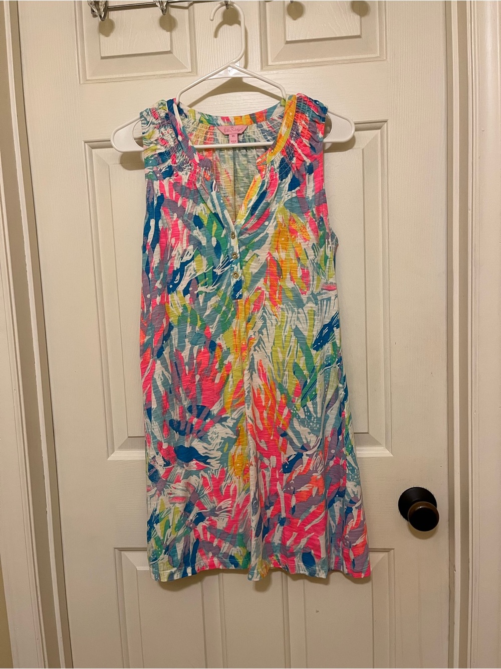 Lilly Sparking Sands Tropical Print Sleeveless Dress